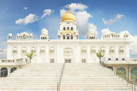 sikh-temple-delhi-india-rtd-11